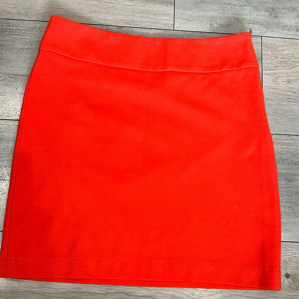 Banana Republic mini skirt sz 4